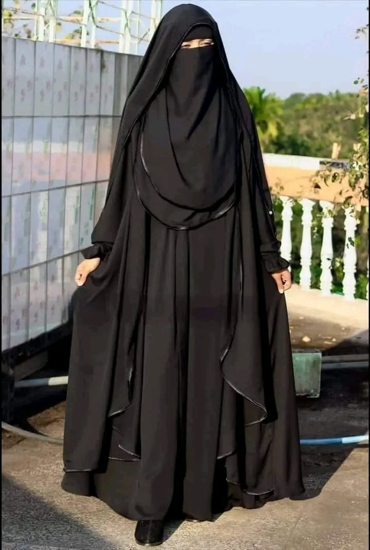 Arabian Mohua Borka